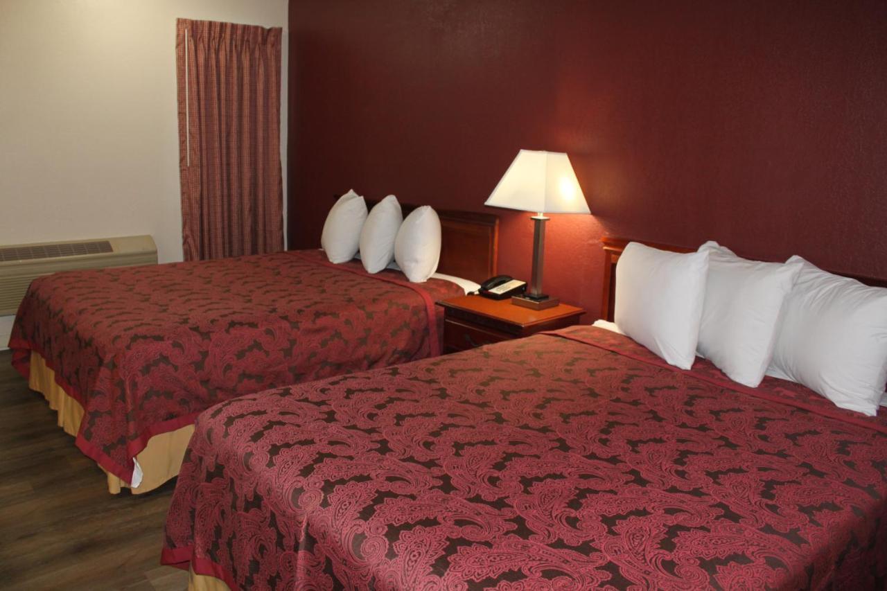 Travel Inn Of Буфорд Экстерьер фото