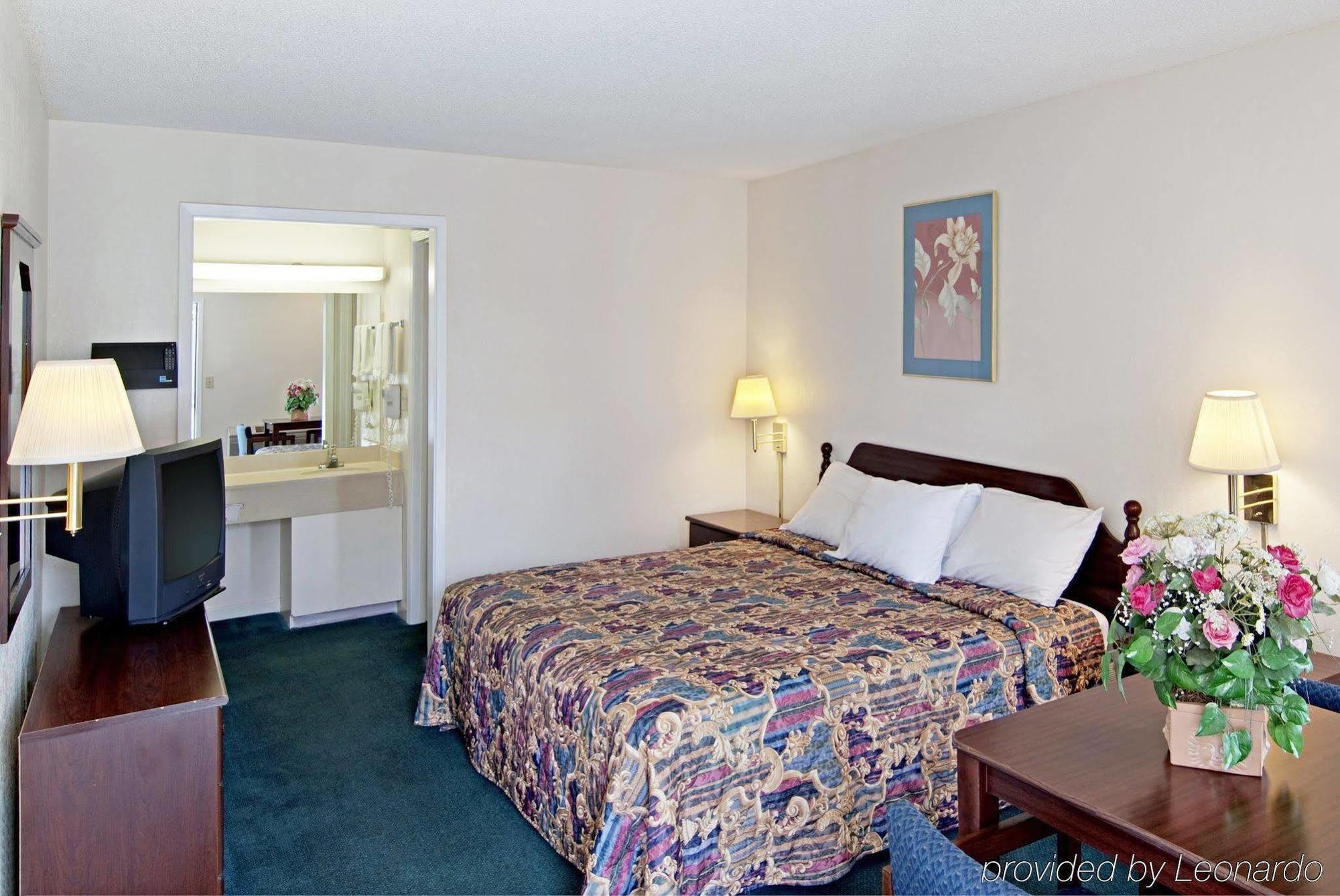 Travel Inn Of Буфорд Номер фото