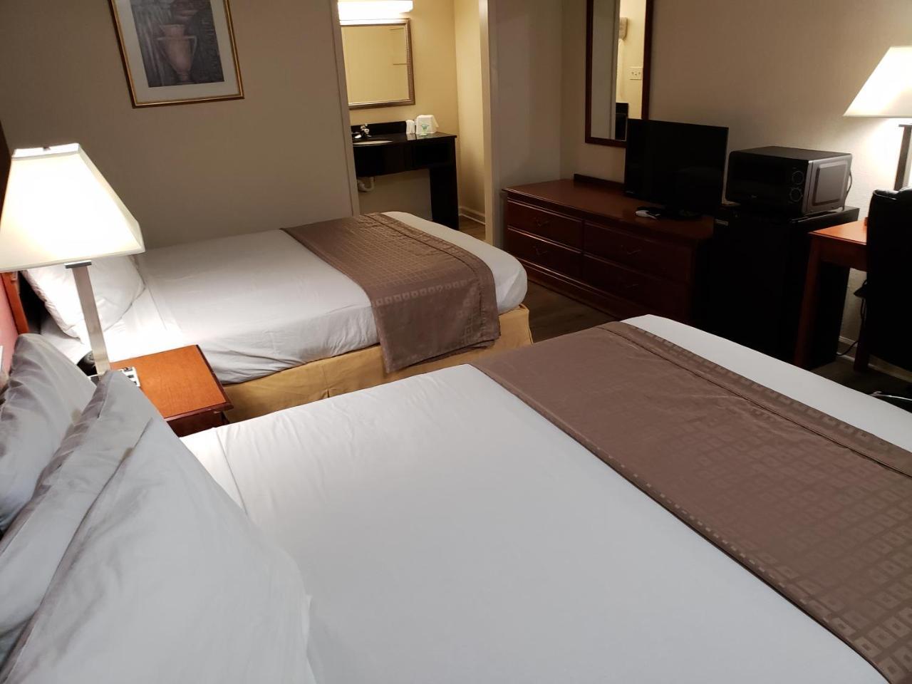 Travel Inn Of Буфорд Экстерьер фото
